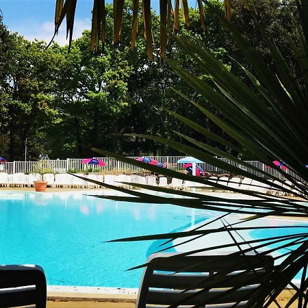 Camping Officiel Siblu Les Pierres Couchees Saint-Brévin-les-Pins Exterior foto