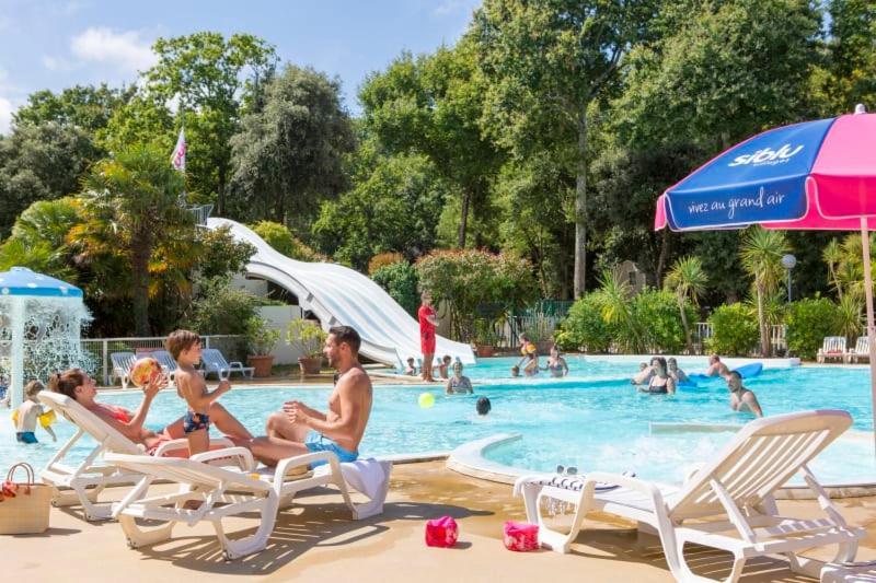 Camping Officiel Siblu Les Pierres Couchees Saint-Brévin-les-Pins Exterior foto