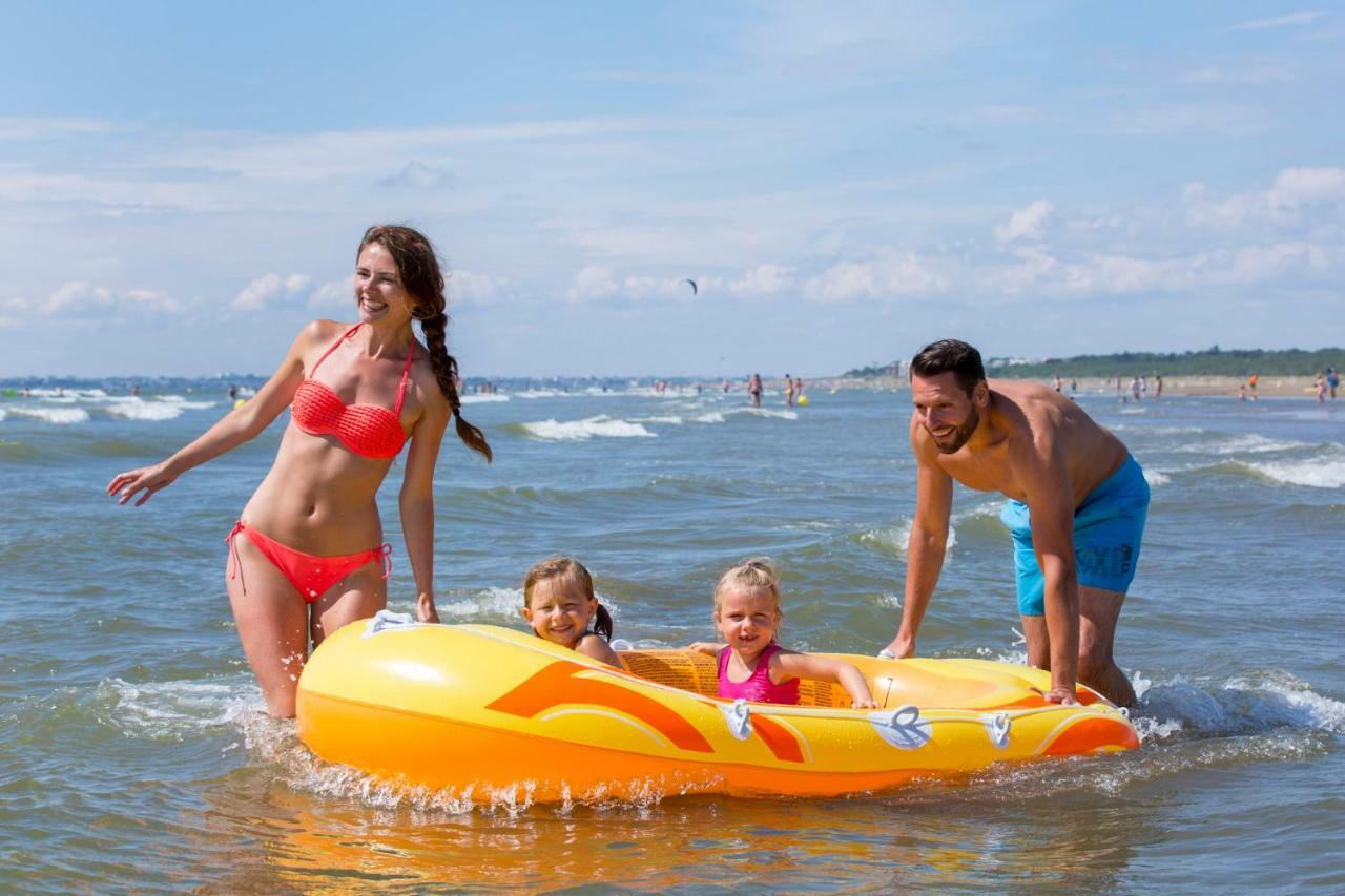 Camping Officiel Siblu Les Pierres Couchees Saint-Brévin-les-Pins Exterior foto